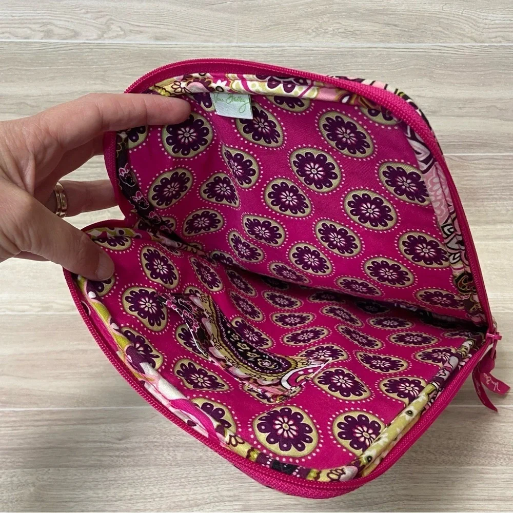 VERA BRADLEY / Very Berry Paisley Tablet Sleeve Case